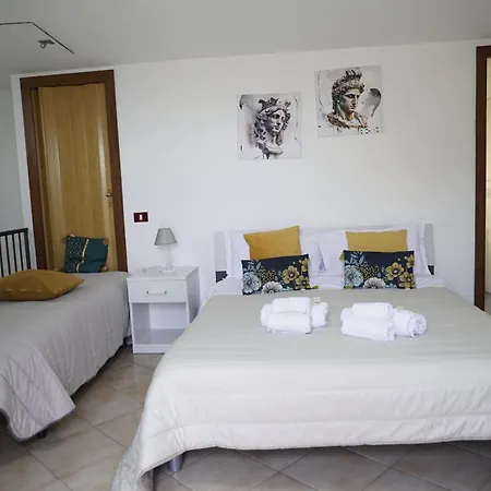 La Casa Dei Greci Couette-café